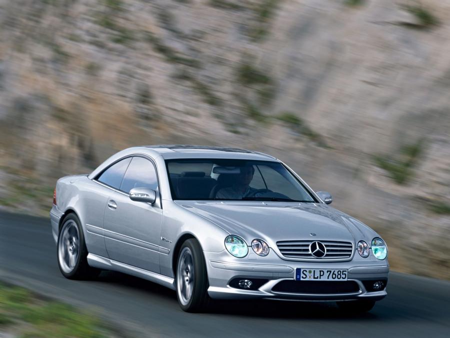  Mercedes-Benz CL65 AMG 2003 года  (фото 17 из 20)
